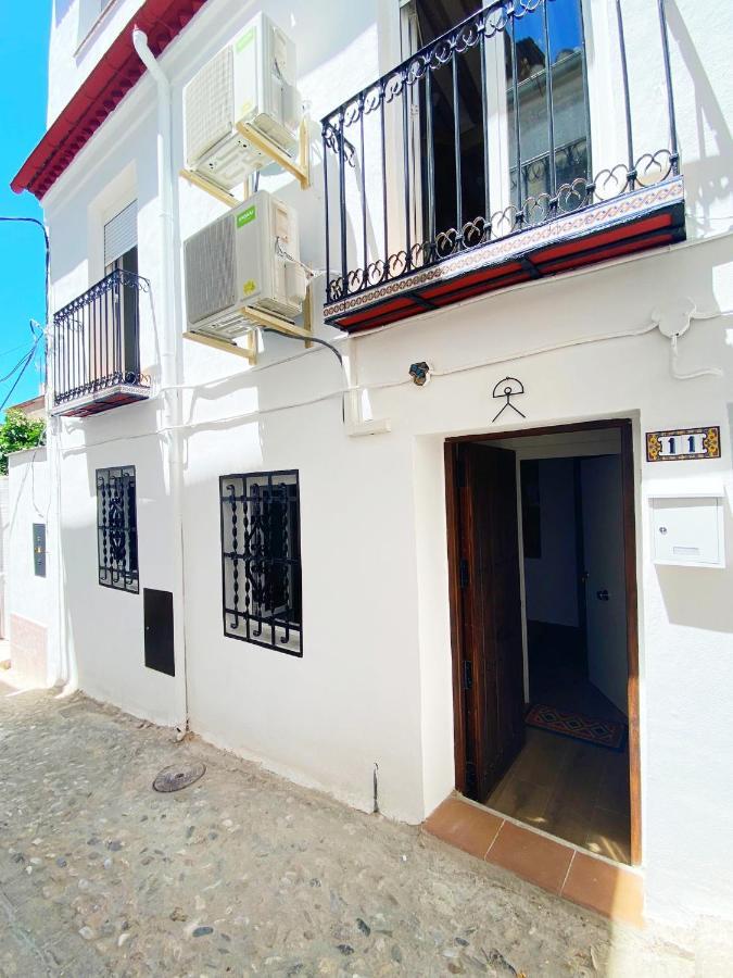 Apartamentos Indalo A Los Pies Del Albaicin Гранада Екстер'єр фото